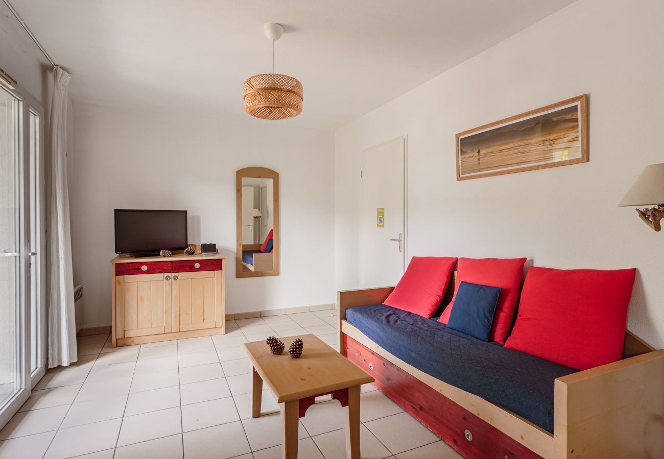House in Ondres - Charming House for 6 in Residence with Pool