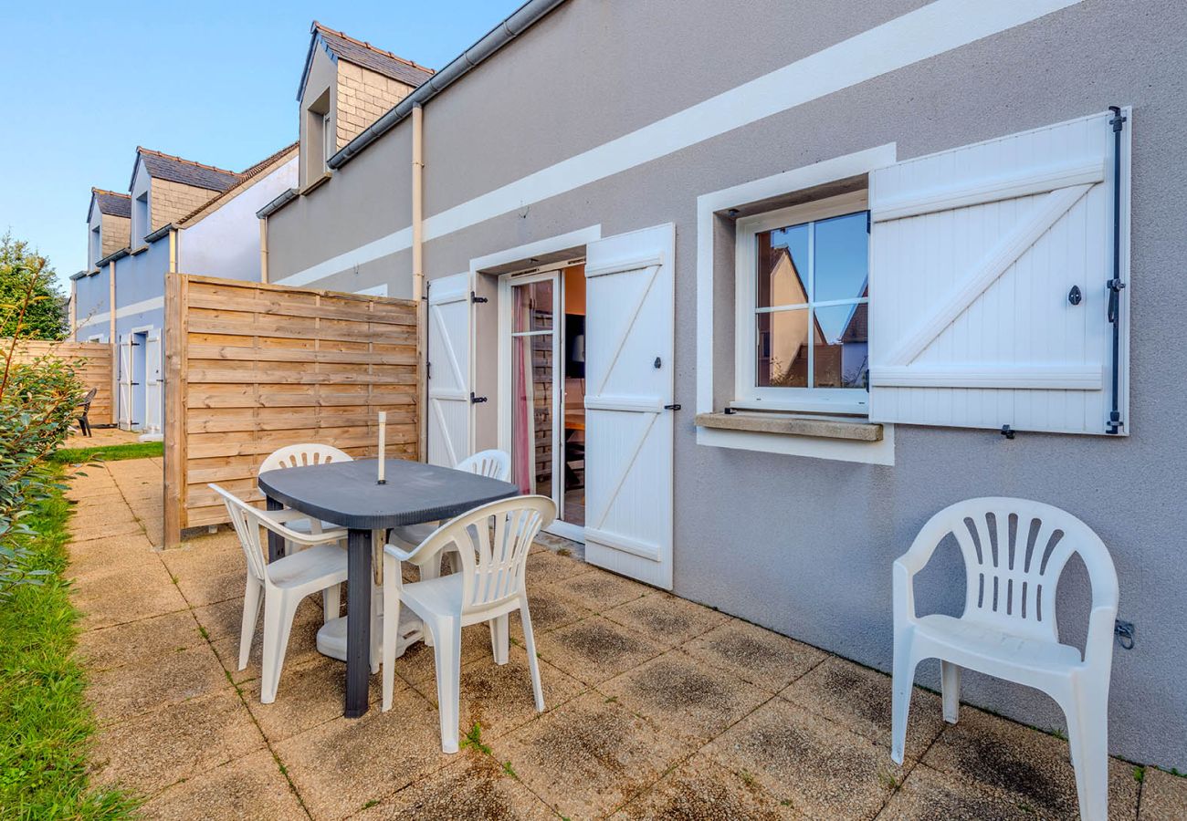 Apartment in Saint-Nic - Seaside house for 4 people with a swimming pool