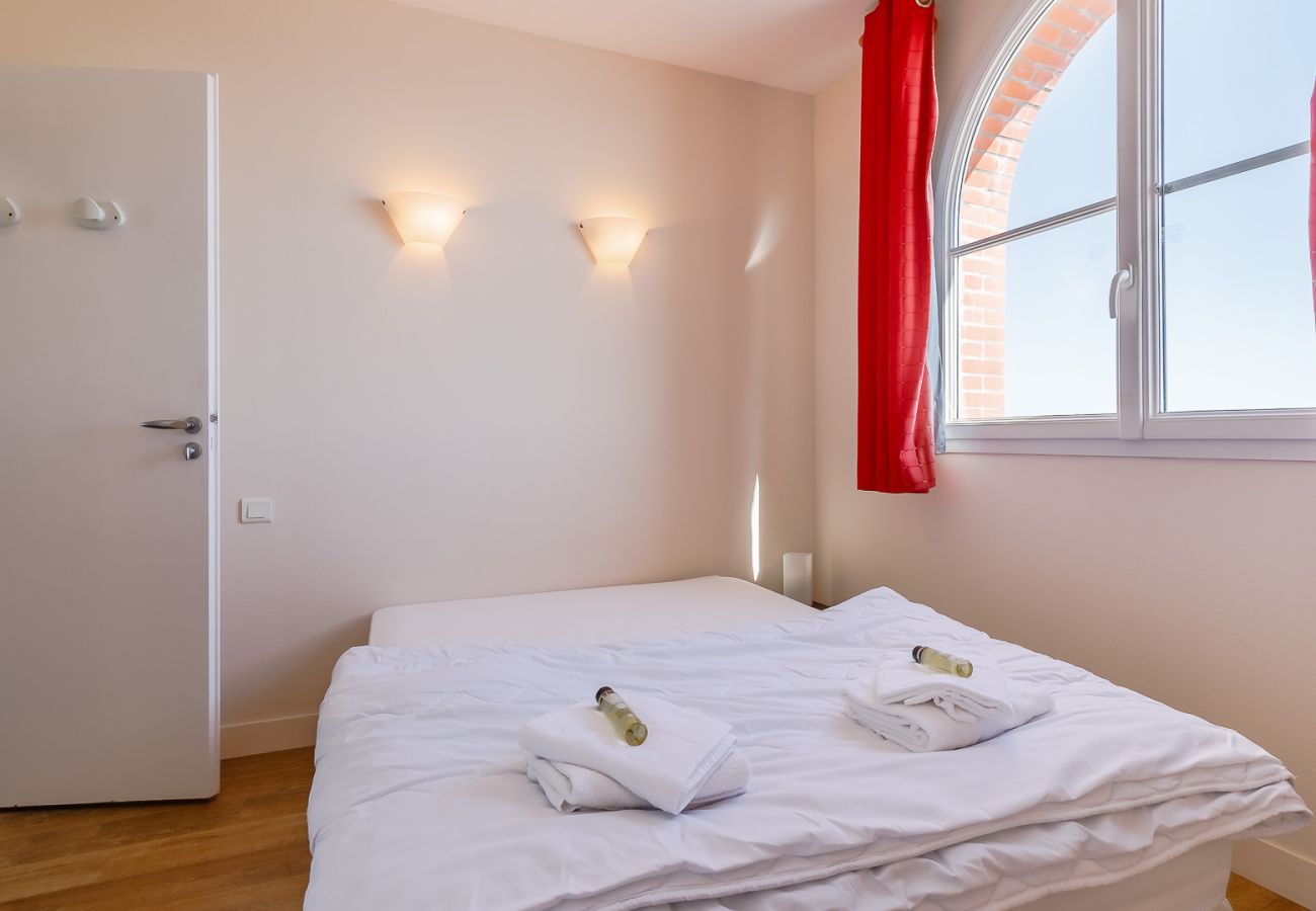 Apartment in La Tranche-sur-Mer - Apartment for 2 people, balcony, ocean view