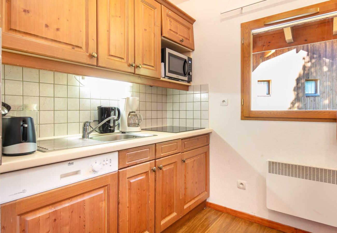 Apartment in Modane - Charming apartment, sleeps 6, balcony