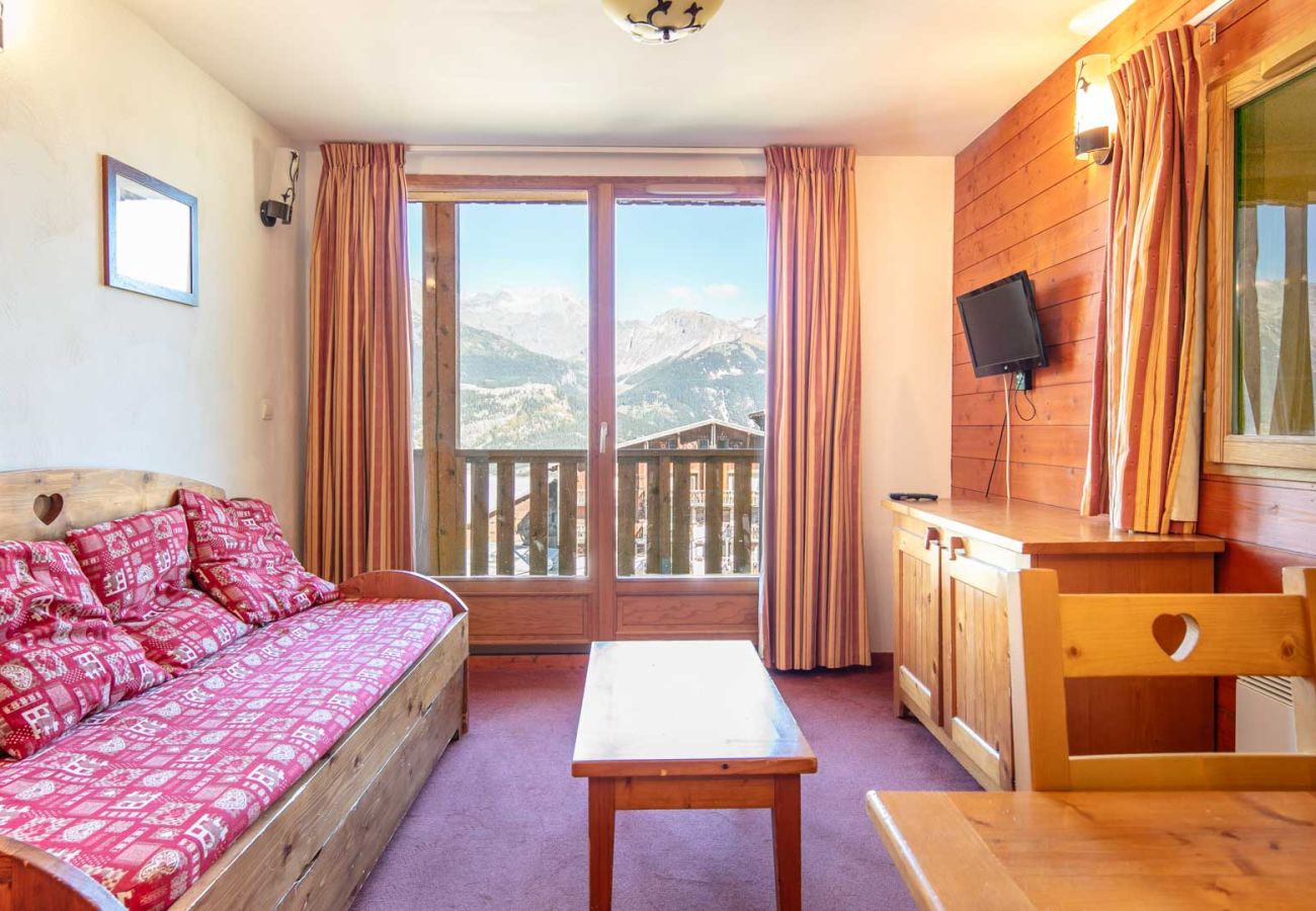 Apartment in Modane - Mountain apartment, sleeps 4, mountain view