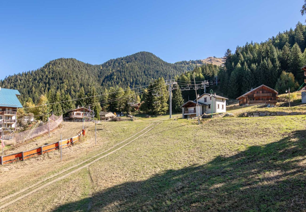Apartment in Modane - Mountain apartment, sleeps 4, mountain view