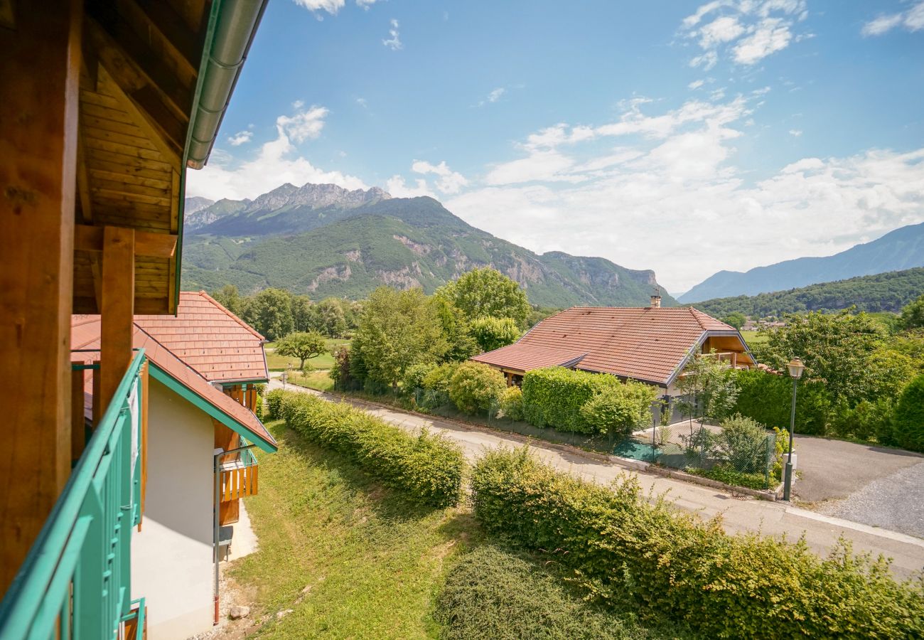 Apartment in Giez - Duplex apartment, sleeps 10, nature view