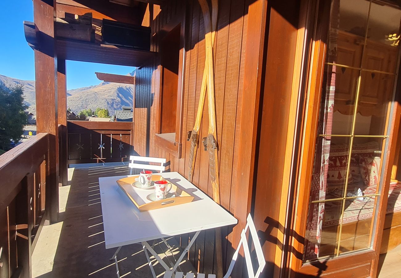 Apartment in Les Deux Alpes - Charming apart for 5 pers near the slopes