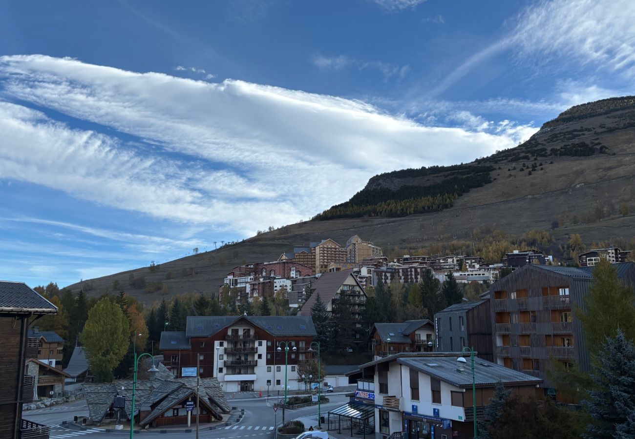 Apartment in Les Deux Alpes - Beautiful apartment, sleeps 5, mountain view