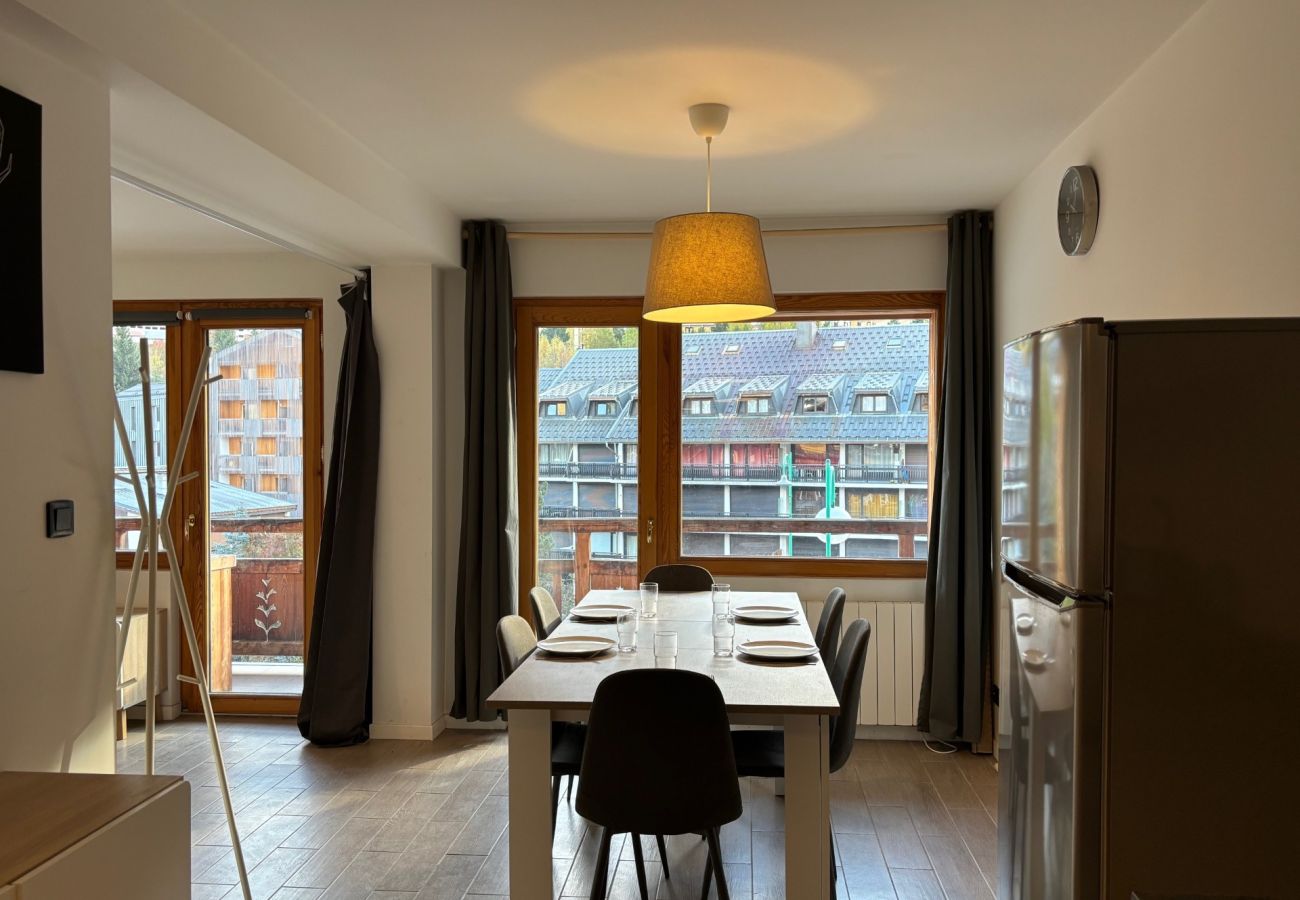 Apartment in Les Deux Alpes - Beautiful apartment, sleeps 5, mountain view