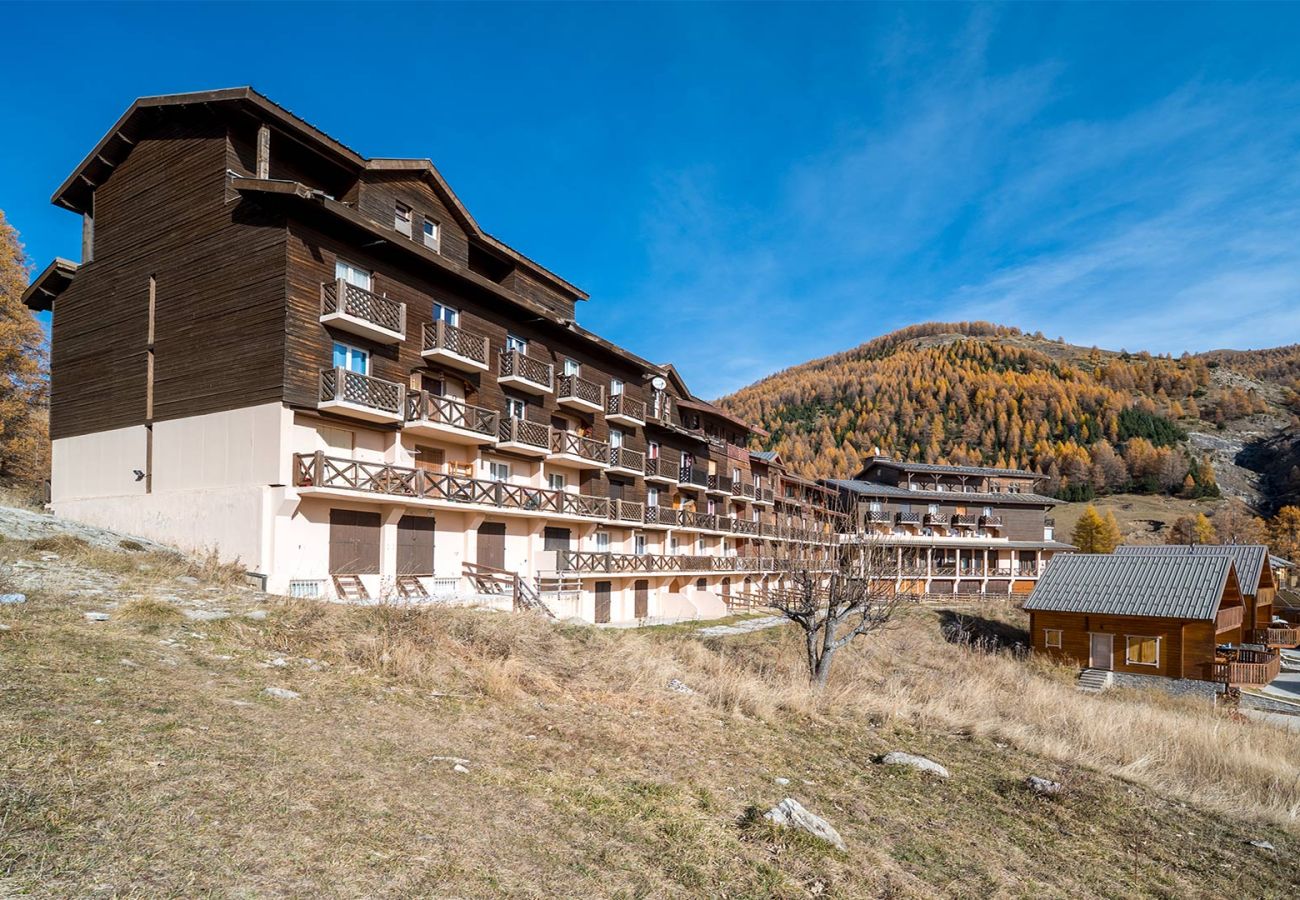 Studio in Allos - Studio for 4 pers near the slopes