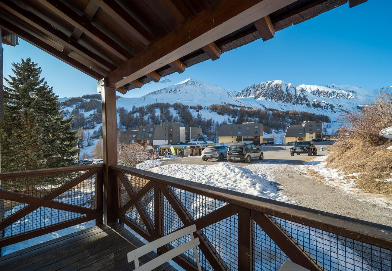 Apartment in Allos - Nice Apt for 5 pers near the slopes