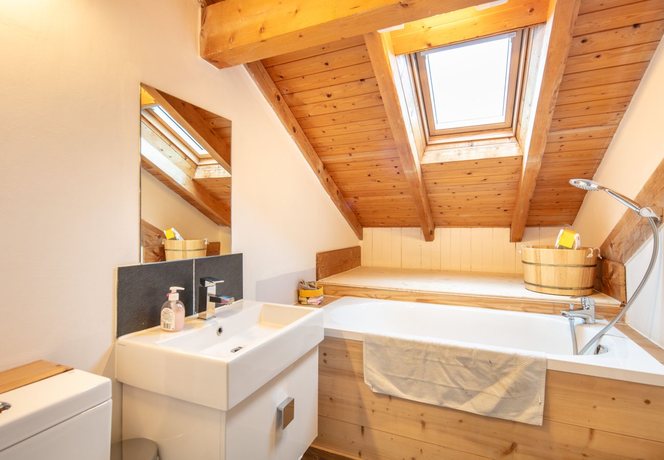 Chalet in Morillon - Beautiful 8 pers chalet with private jacuzzi