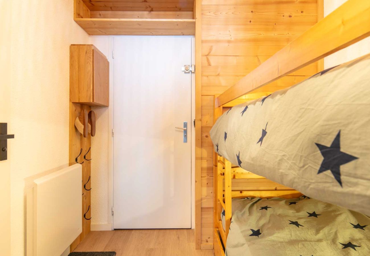 Apartment in Morillon - Nice Apt for 6 pers near the slopes