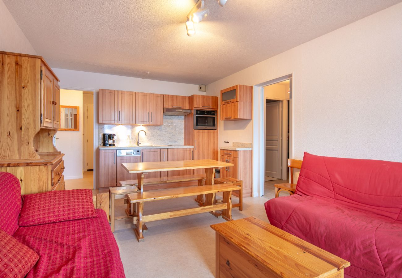 Apartment in Saint-Sorlin-d´Arves - Nice Apt for 6 pers mountain view