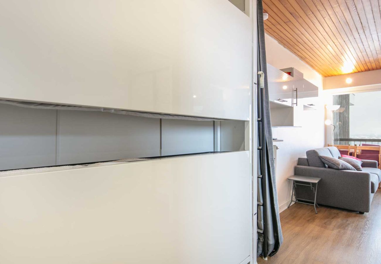 Apartment in Chamrousse - Nice Apt for 4 pers near the slopes