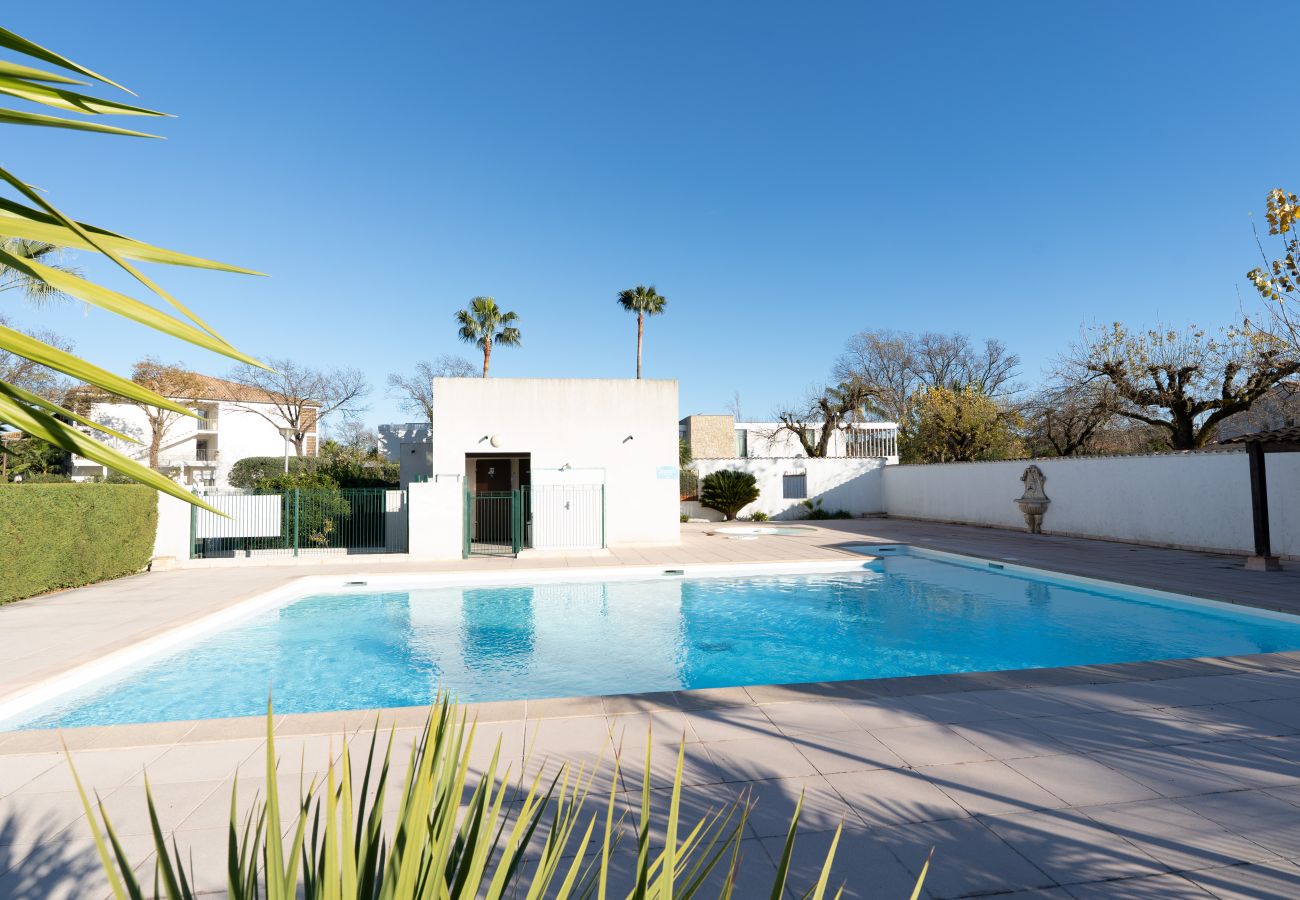 Apartment in Mandelieu-la-Napoule - Air-conditioned flat overlooking the marina