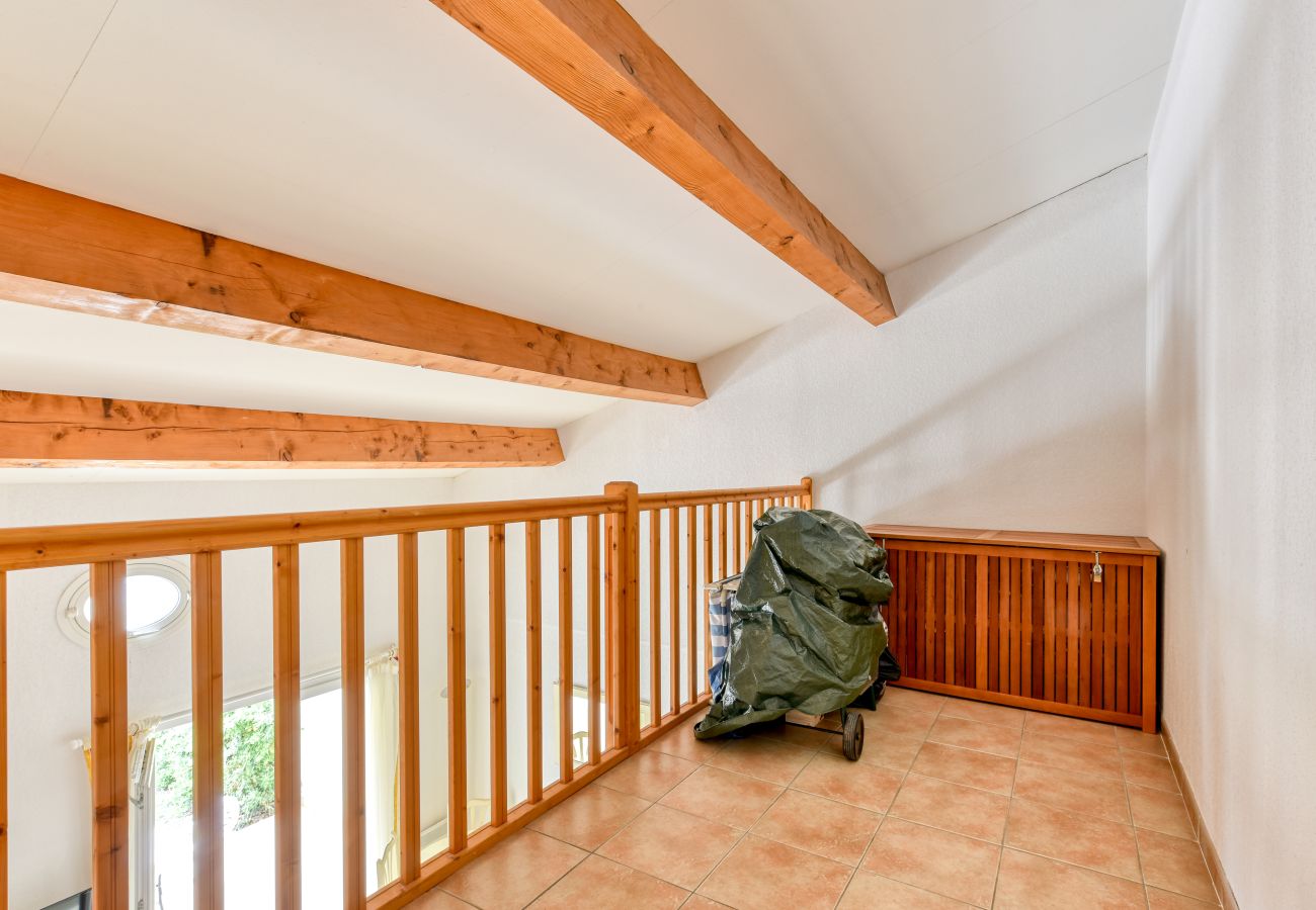 Villa in Homps - Charming villa with garden for 6 pers