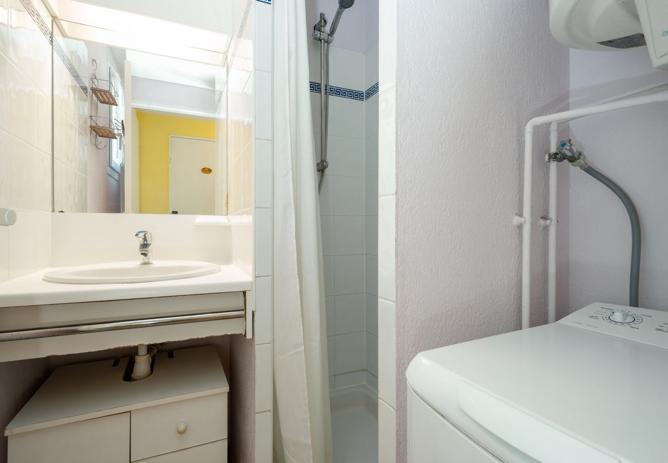 Apartment in Agde - Charming apart for 8 pers near the sea