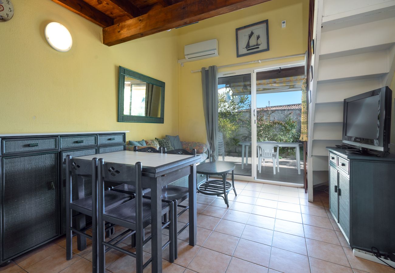 Apartment in Agde - Charming apart for 8 pers near the sea