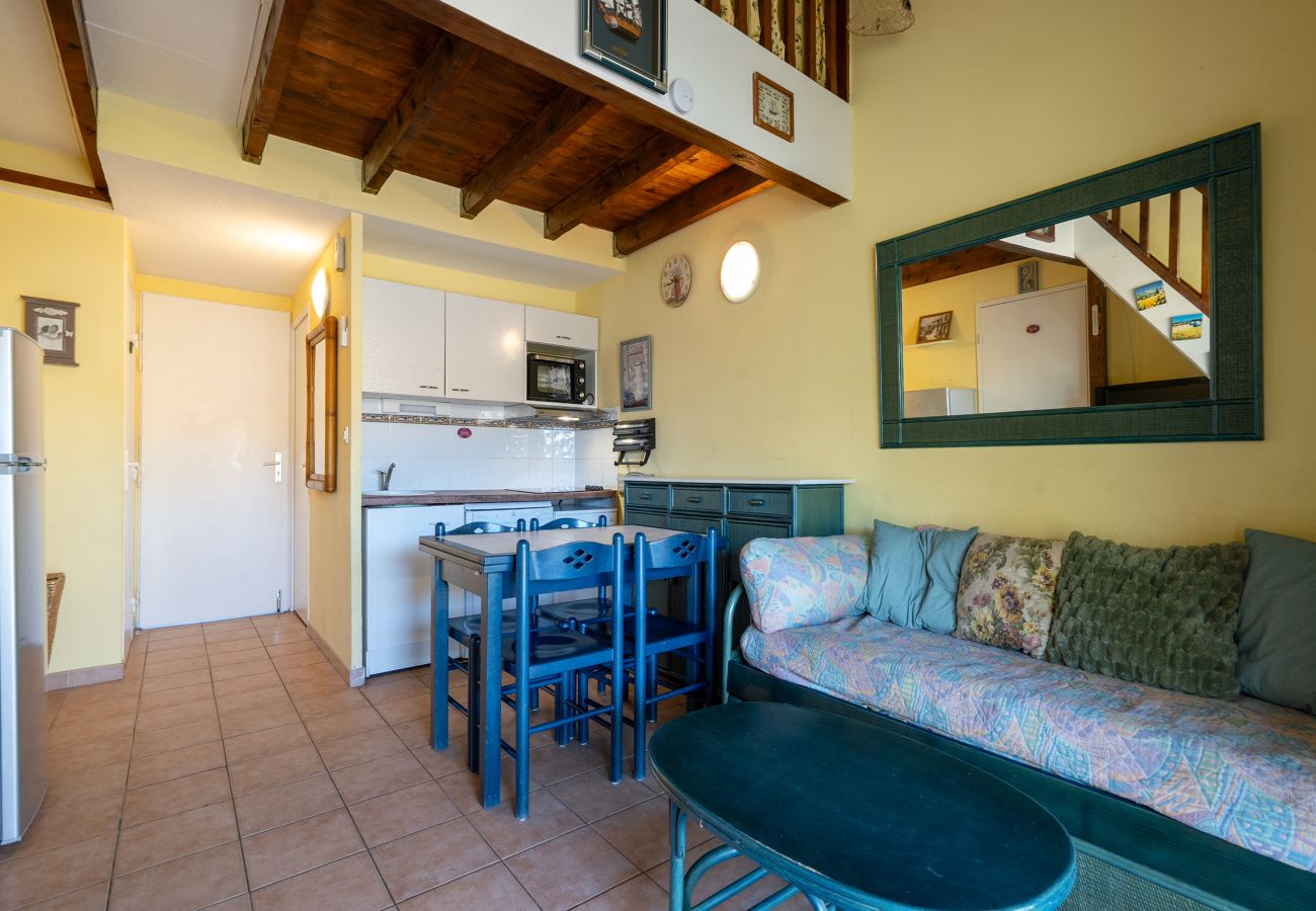 Apartment in Agde - Charming apart for 8 pers near the sea