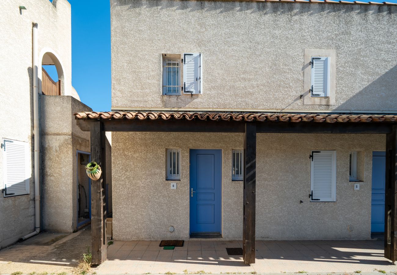 Apartment in Agde - Charming apart for 8 pers near the sea