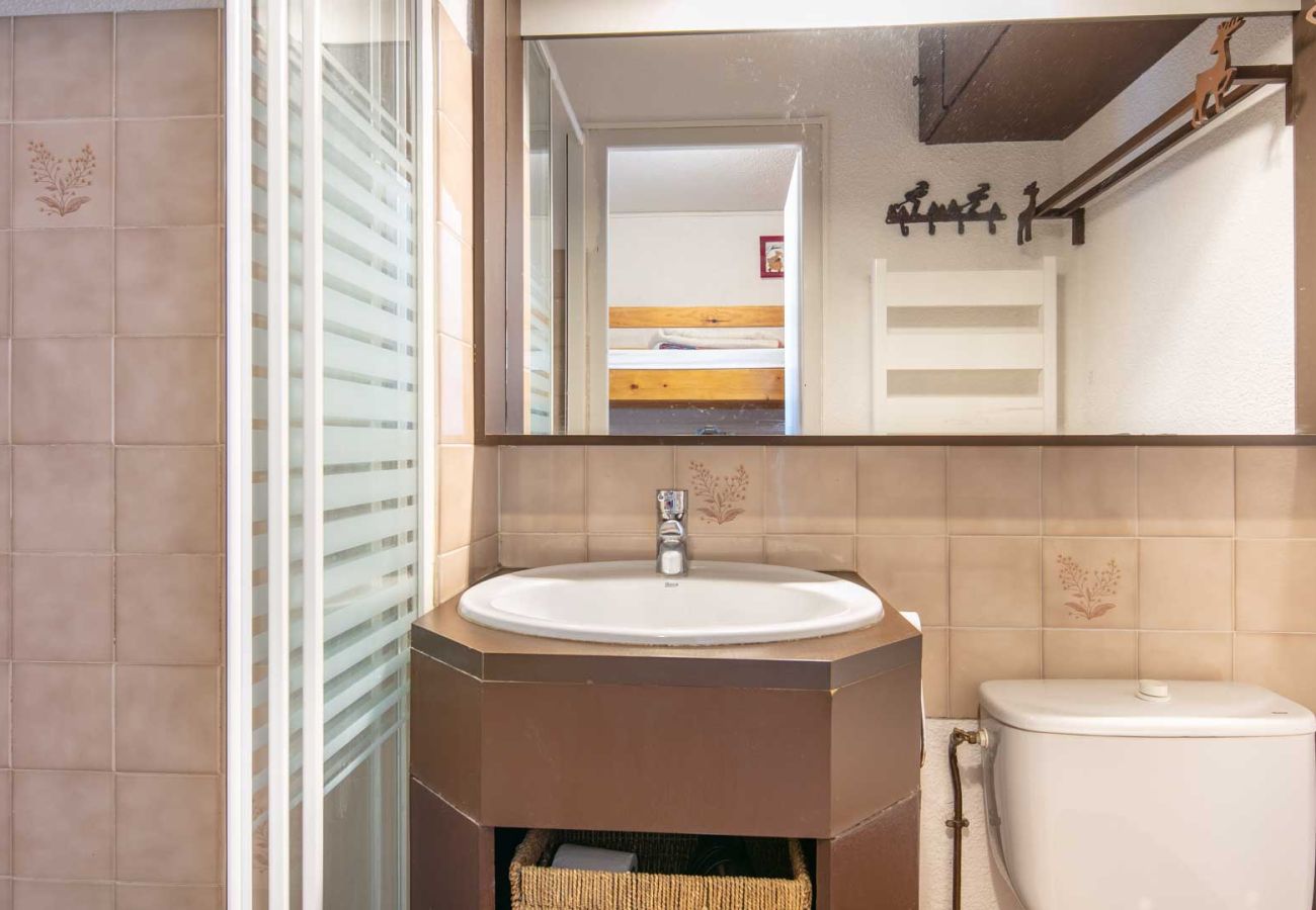 Studio in Chamrousse - Cute studio apartment for 4 people, balcony and garage