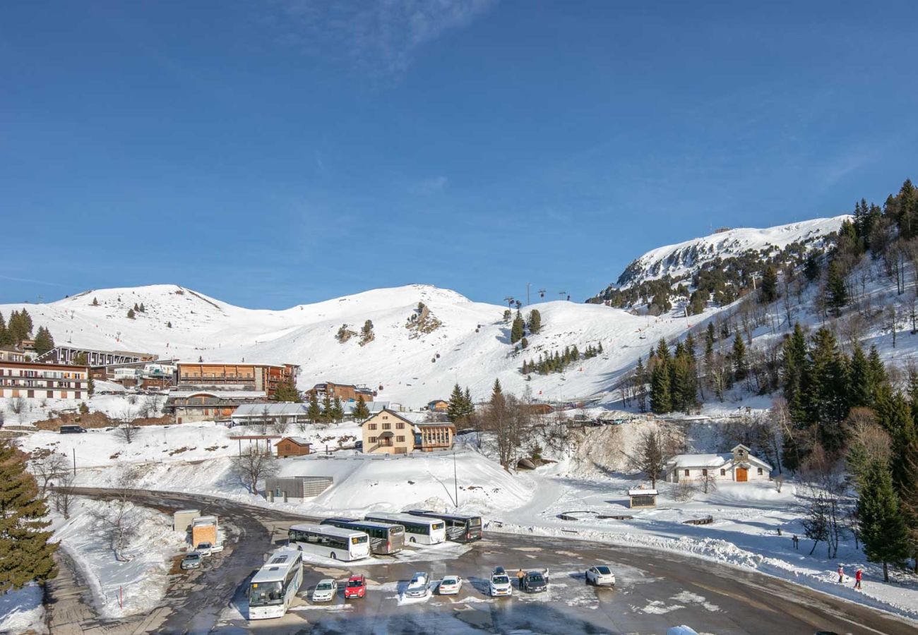 Studio in Chamrousse - Cute studio apartment for 4 people, balcony and garage