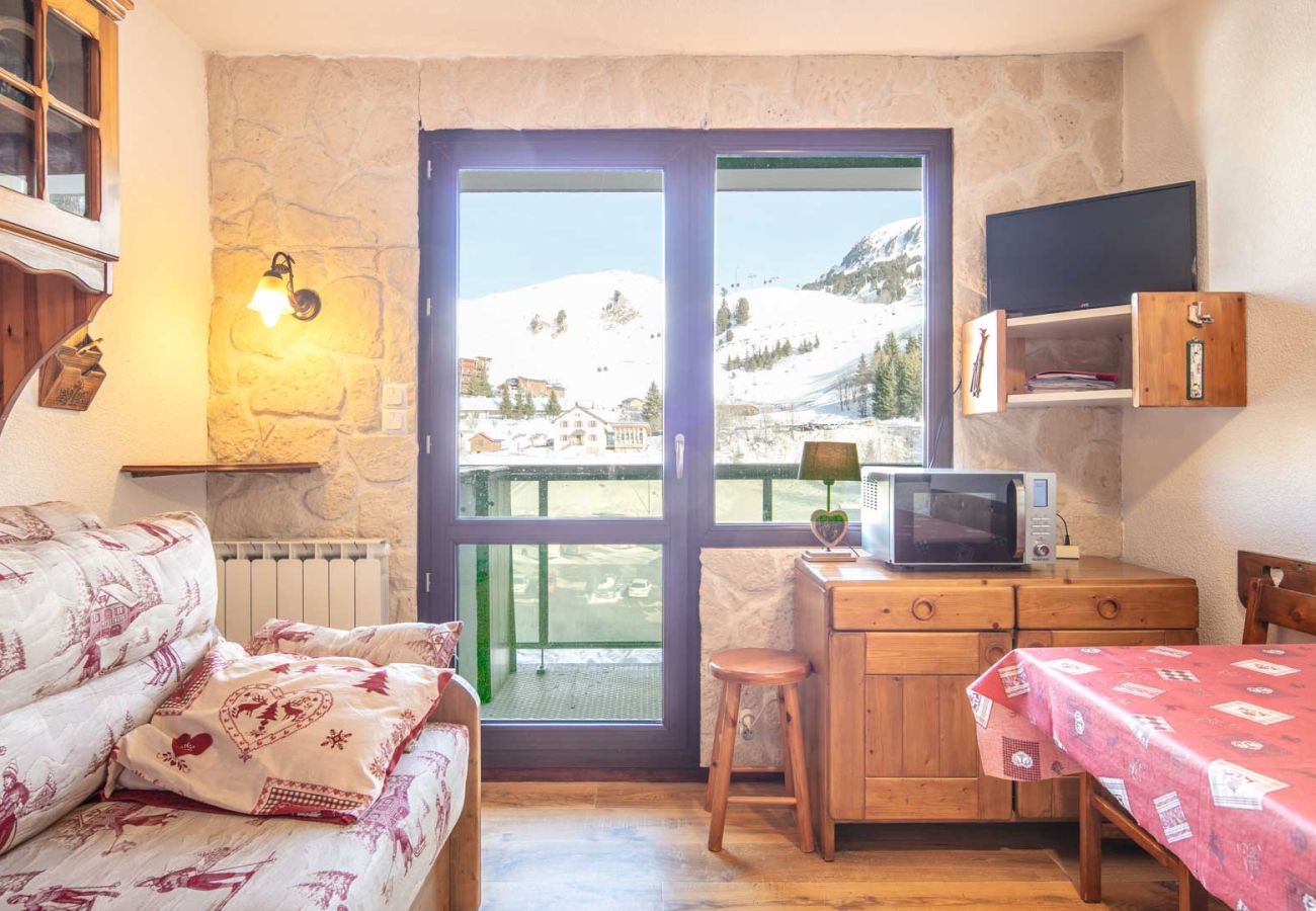 Studio in Chamrousse - Cute studio apartment for 4 people, balcony and garage