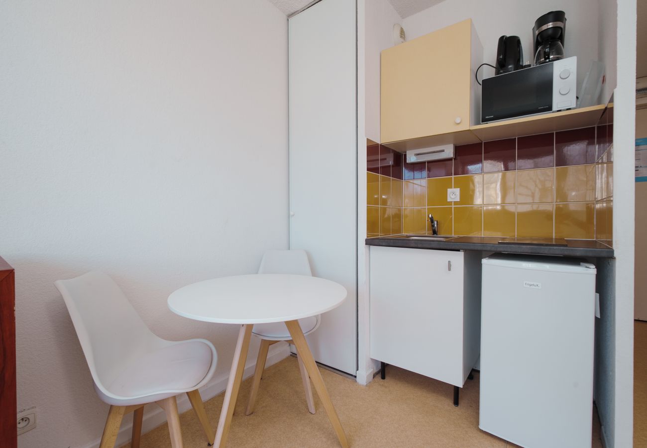 Studio in Agde - Charming Studio - Sleeps 2 - Close to the sea