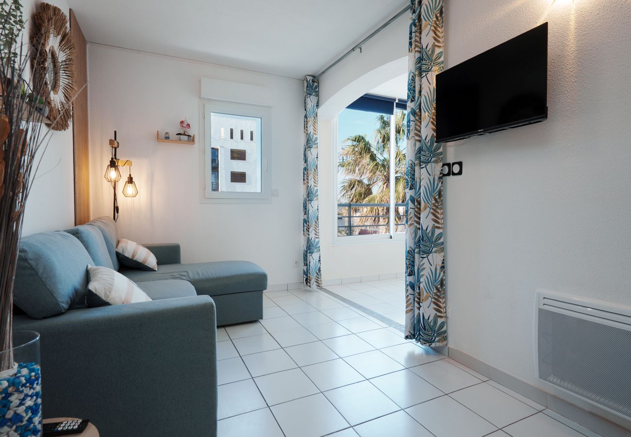 Apartment in Agde - Charming apartment for 5 people with sea view