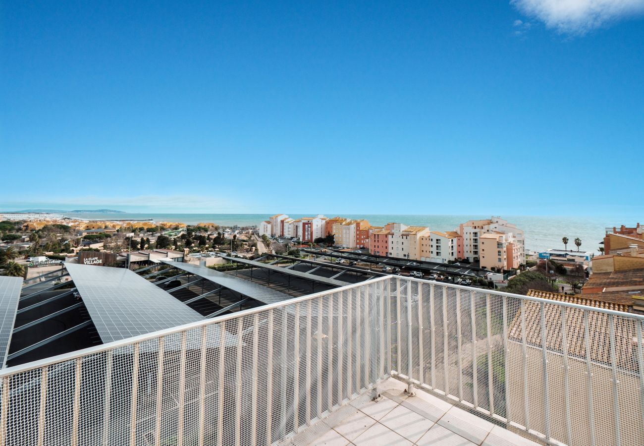 Apartment in Agde - Nice apartment with terrace, close to the sea, sleeps 6