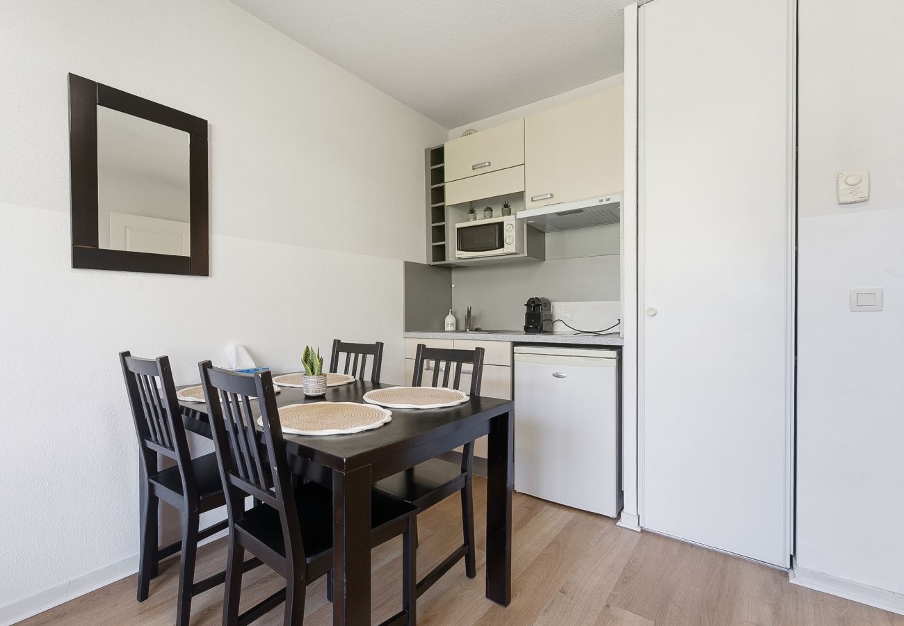 Apartment in Grasse - Charming apartment for 4 people with a balcony