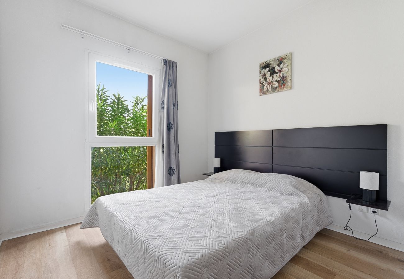 Apartment in Grasse - Air-conditioned, refurbished flat for 4 people with a balcony