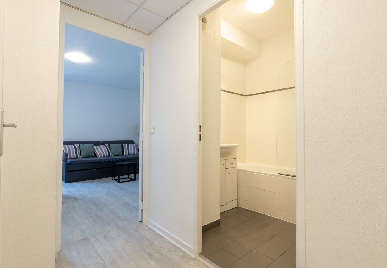 Apartment in Grasse - Bright apartment for 4 people, with a garden
