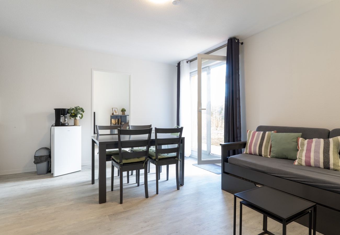 Apartment in Grasse - Bright apartment for 4 people, with a garden