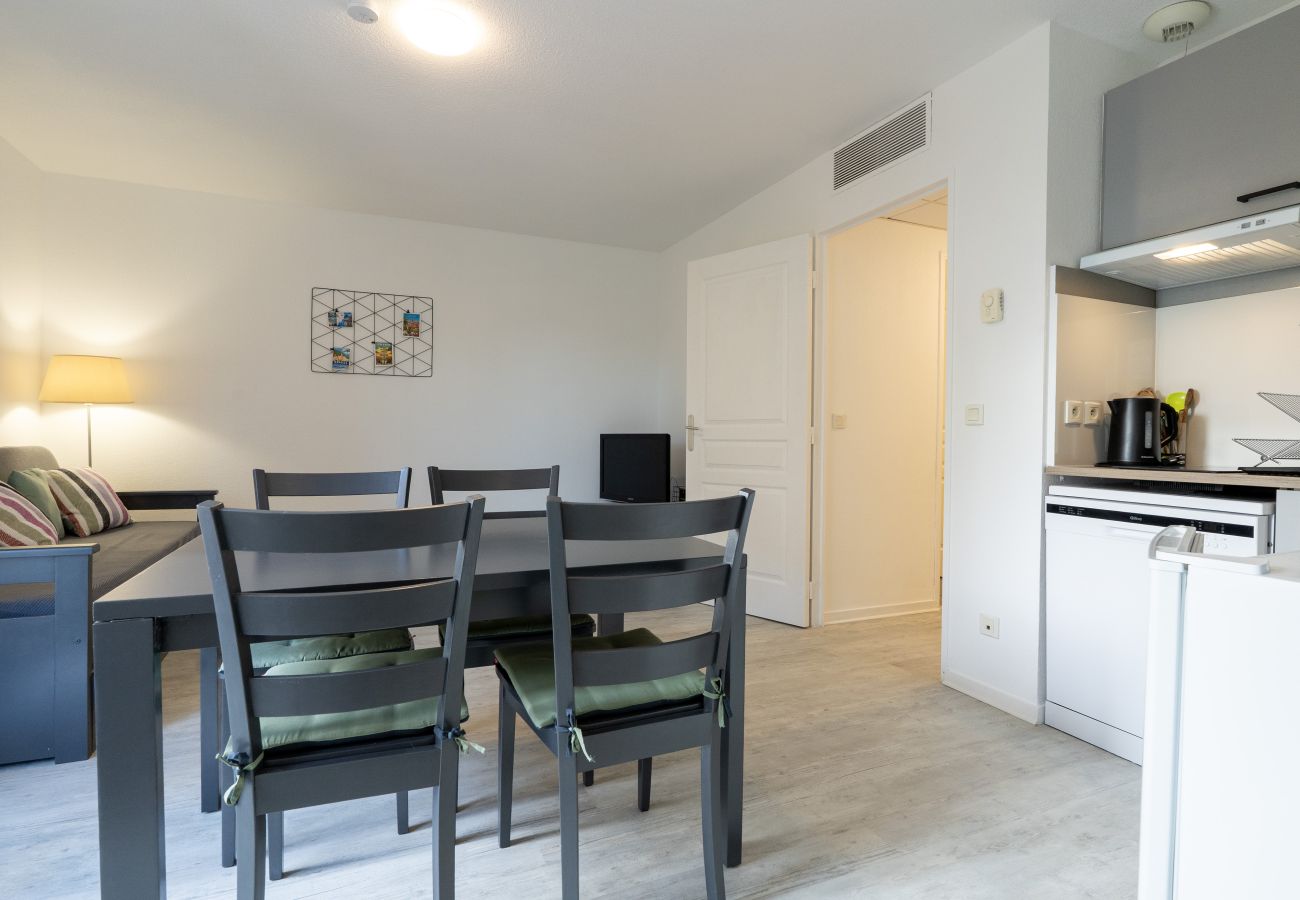 Apartment in Grasse - Bright apartment for 4 people, with a garden