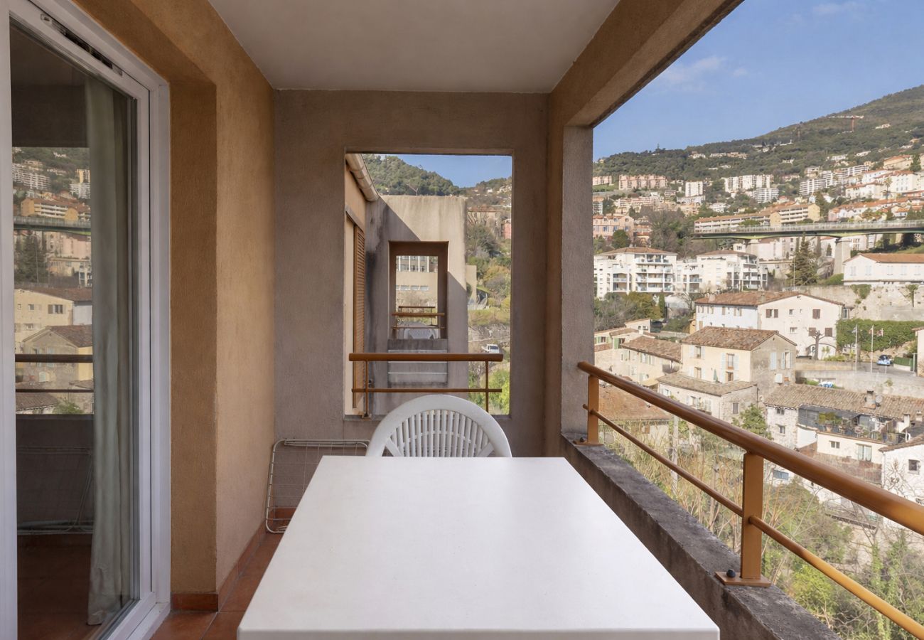 Apartment in Grasse - Bright apartment for 4 people, with a balcony