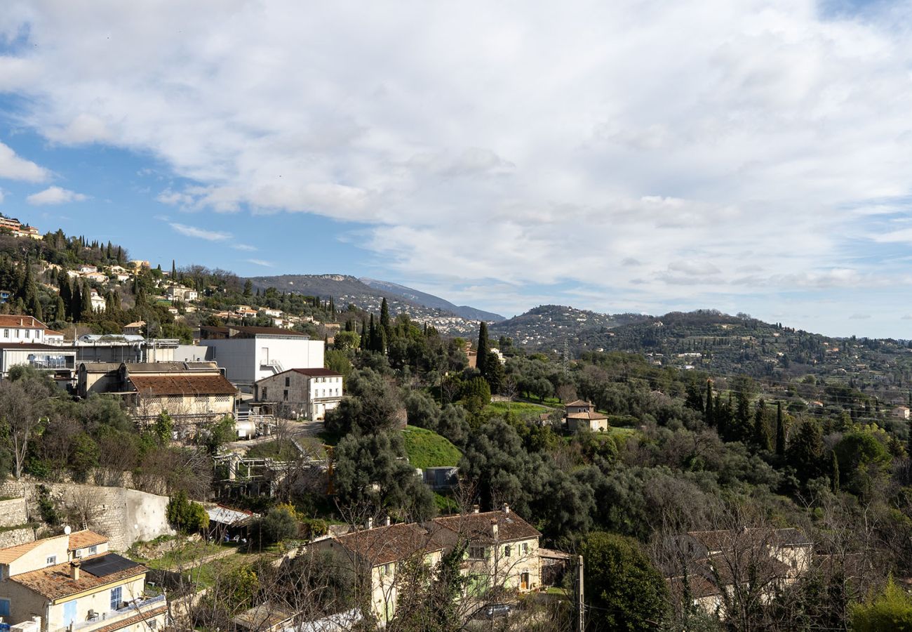 Apartment in Grasse - Bright apartment for 4 people, with a balcony