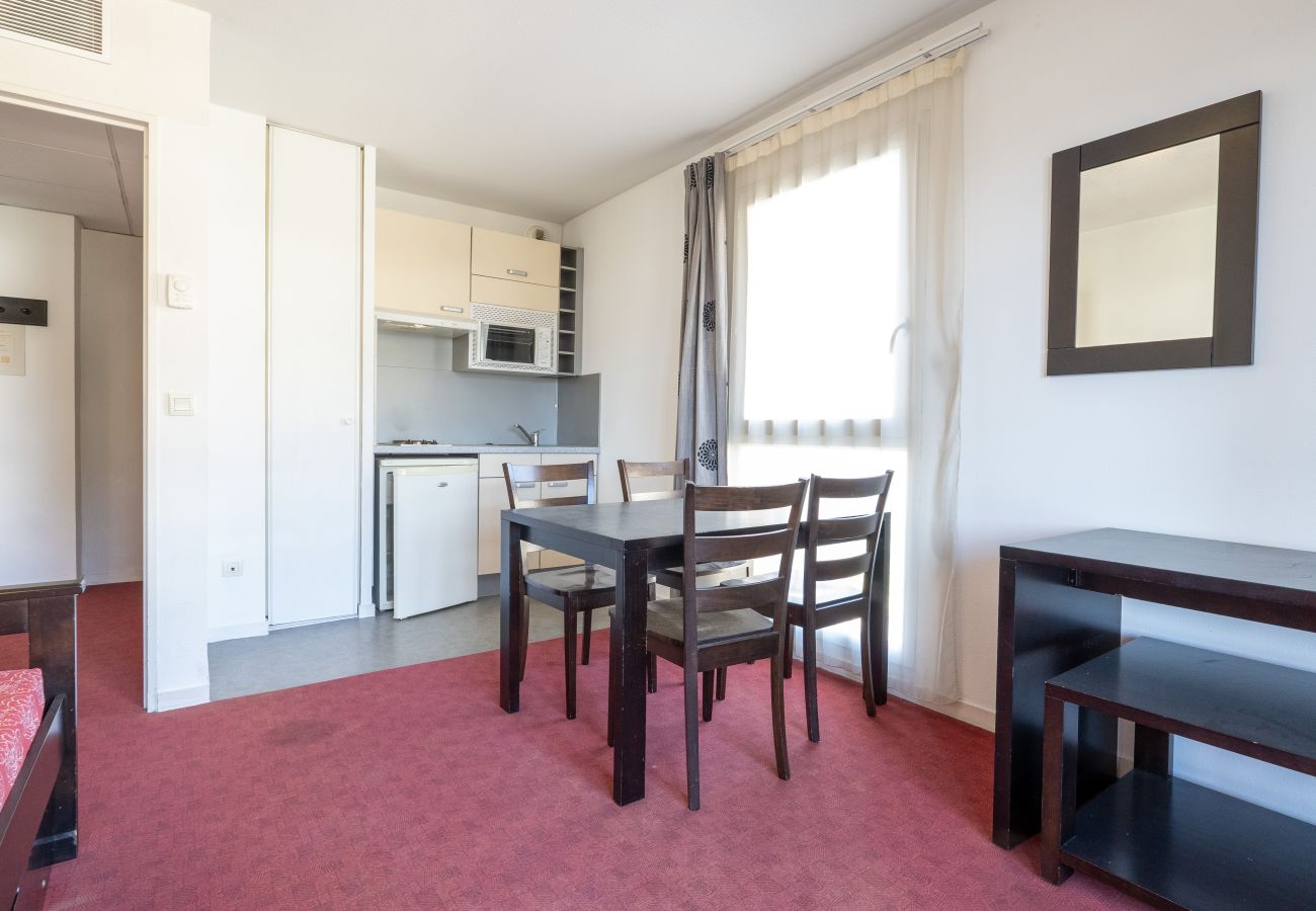 Apartment in Grasse - Charming flat for 4 people, near the harbour