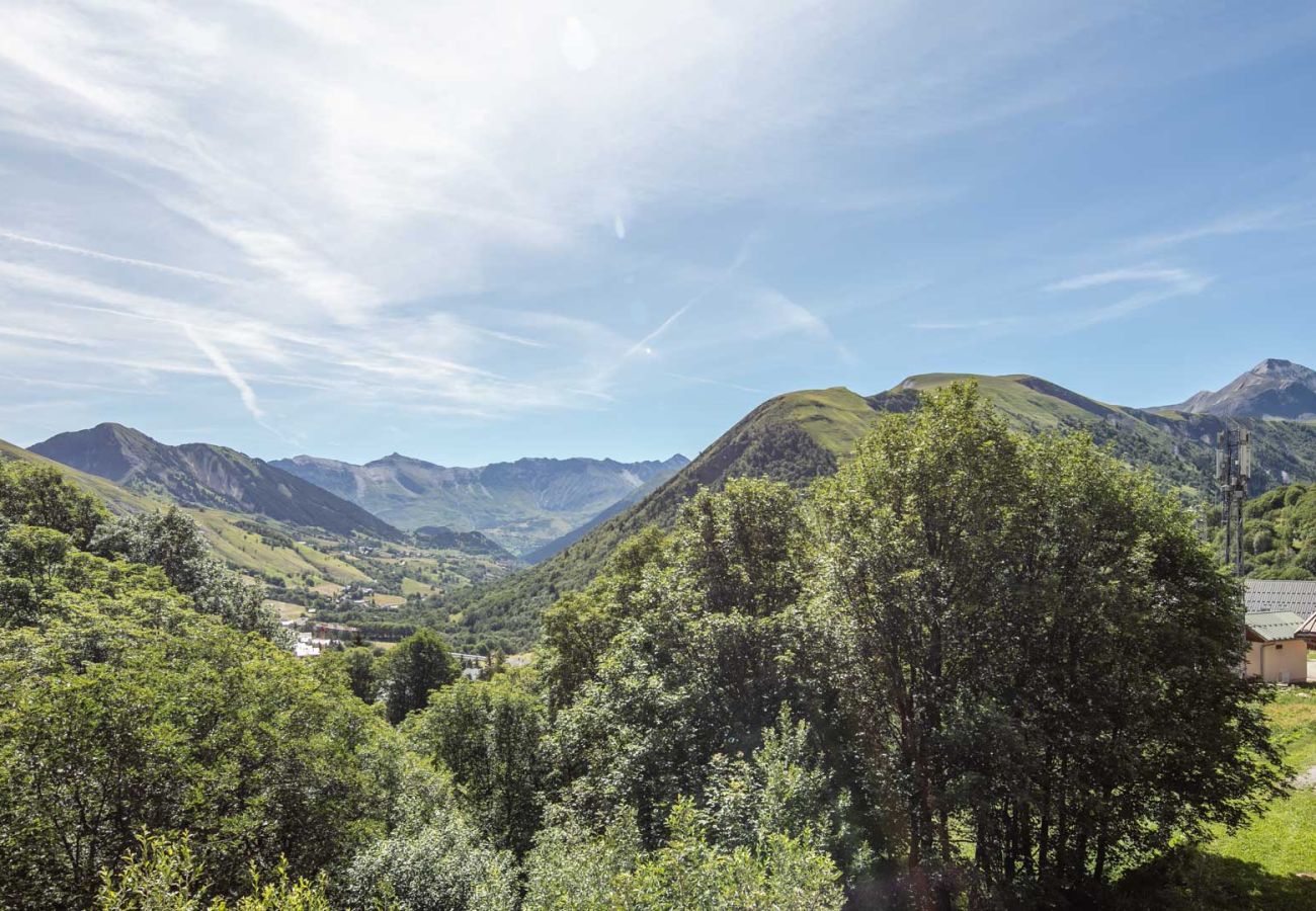 Apartment in Saint-Sorlin-d´Arves - Apartment for 6 people, balcony with a view of the mountains 