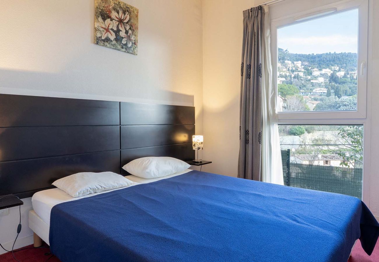 Apartment in Grasse - Charming apartment for 4 people with a balcony