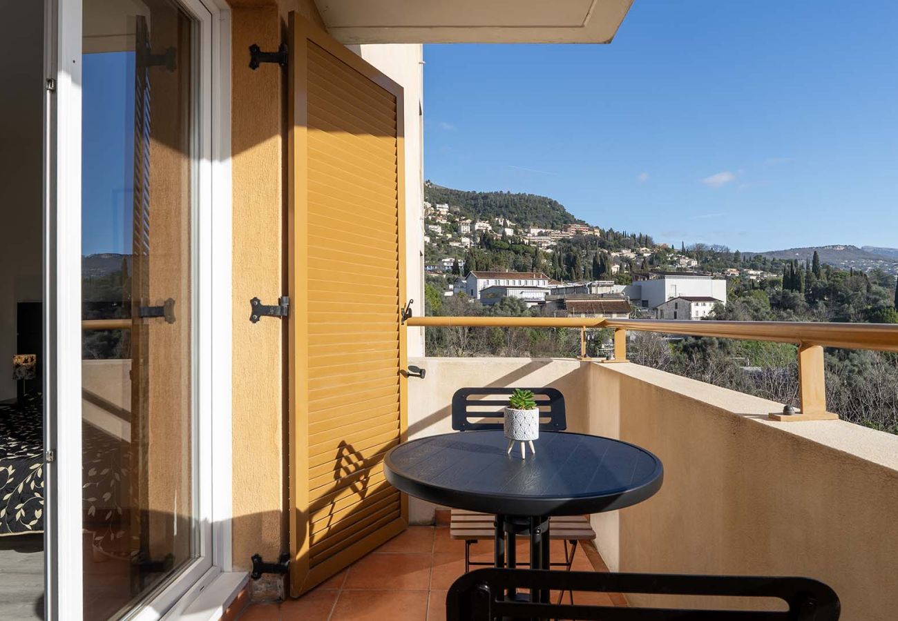 Studio in Grasse - Air-conditioned studio for 2 people, near the shops