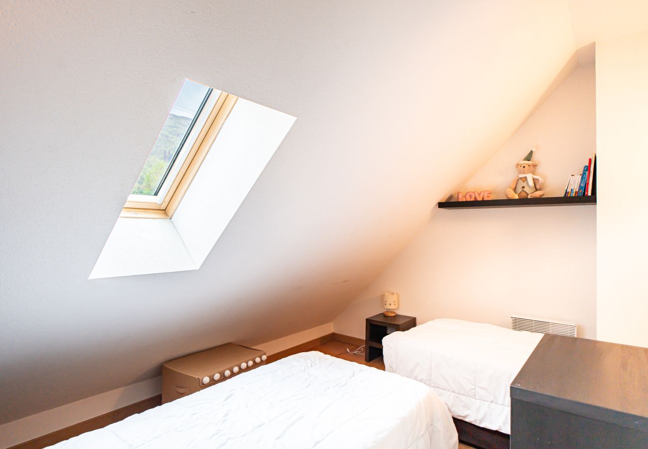 Apartment in Loudenvielle - Cozy Family Apartment - Sleeps 8 - BIS Duplex