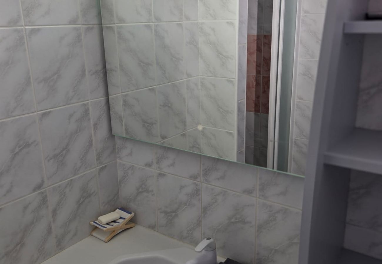 Apartment in Agde - Bright apartment for 6 people, near the sea