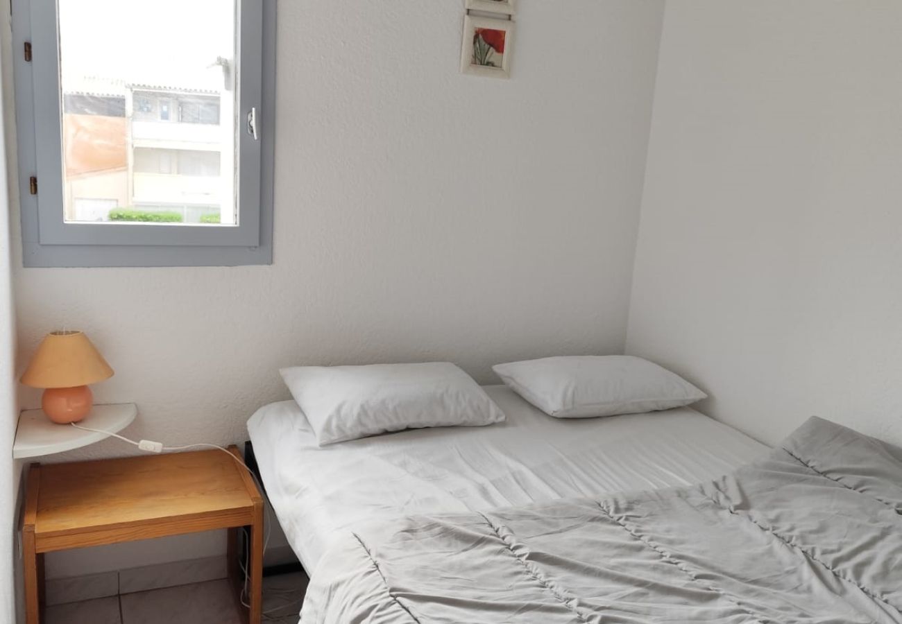 Apartment in Agde - Bright apartment for 6 people, near the sea