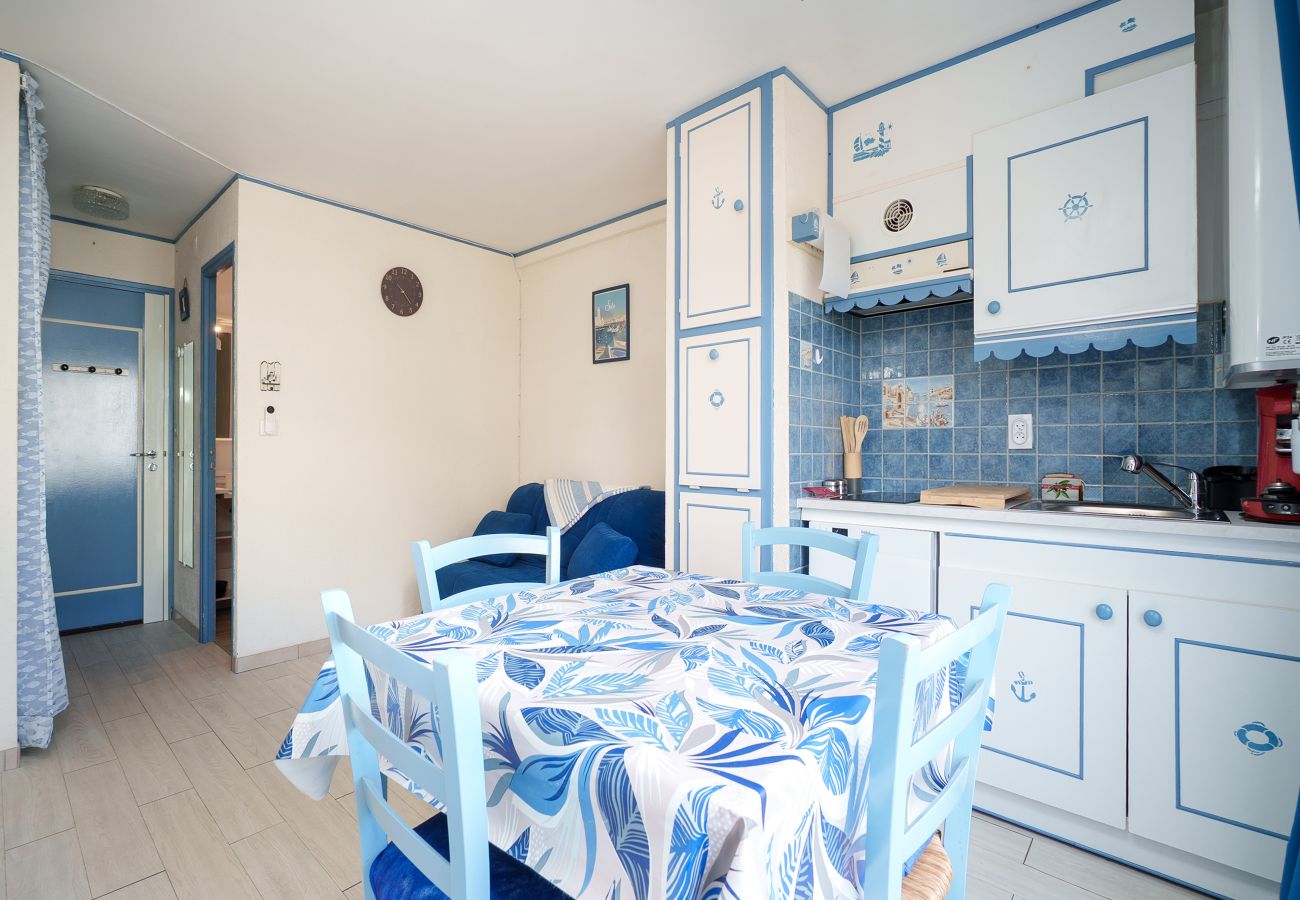 Studio in Agde - Charming studio for 4 people, near the beach