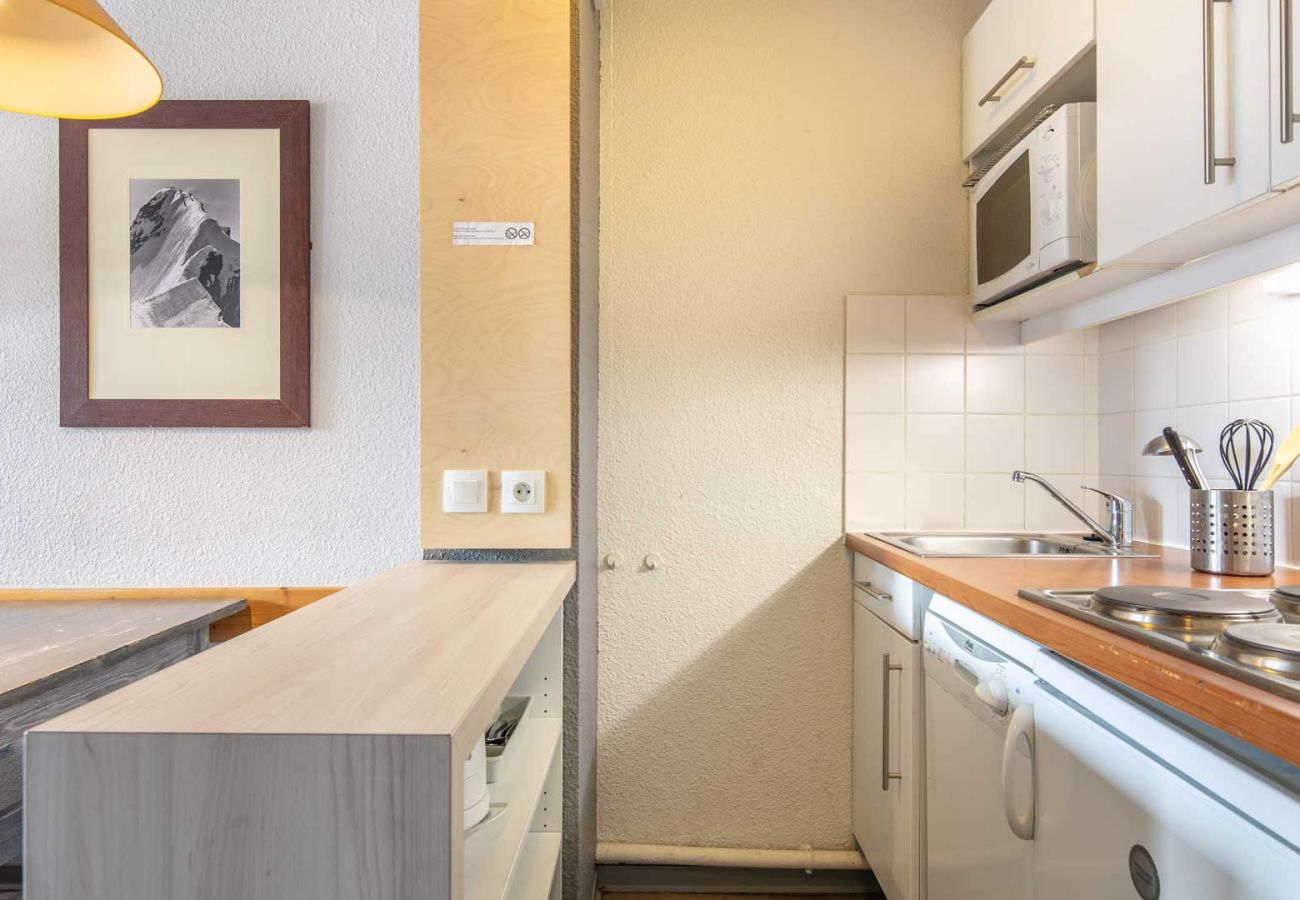 Studio in Tignes - Cozy studio for 4 people, with a balcony and mountain views