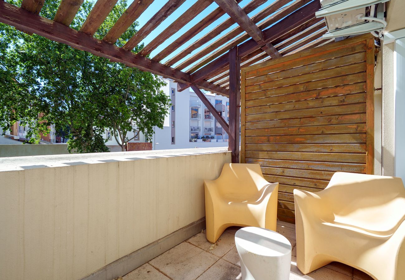 Studio in Agde - Beautiful, renovated studio apart for 2 near the sea