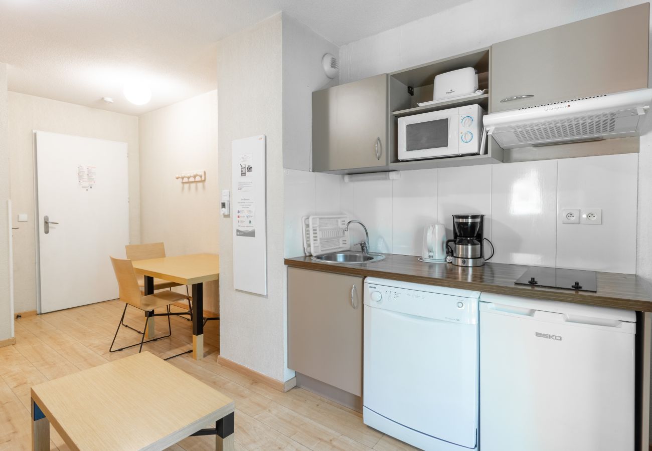 Apartment in Ax-les-Thermes - Bright apartment with nature view 4 people 