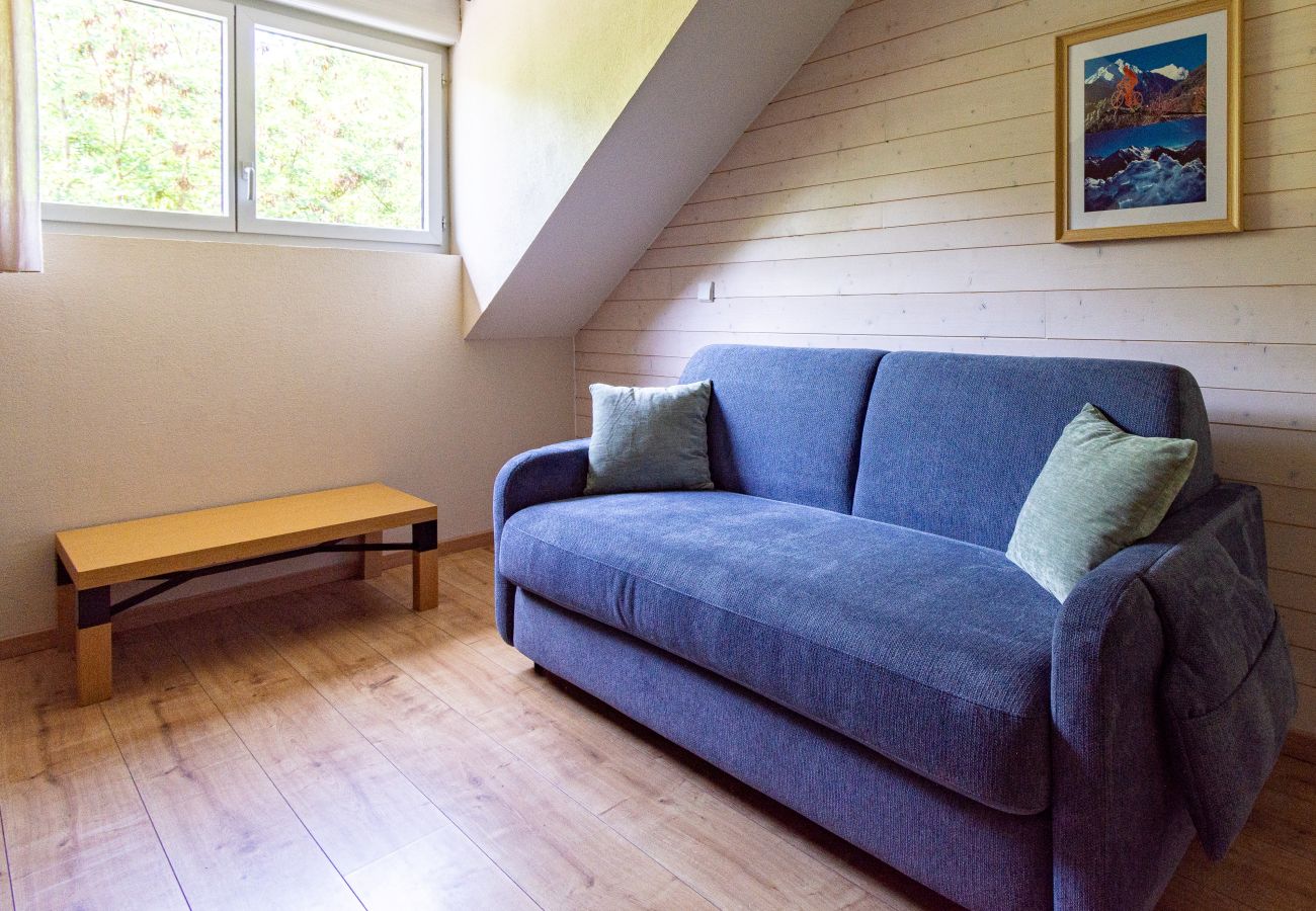 Apartment in Ax-les-Thermes - Apartment cabin with mountain views – sleeps 4