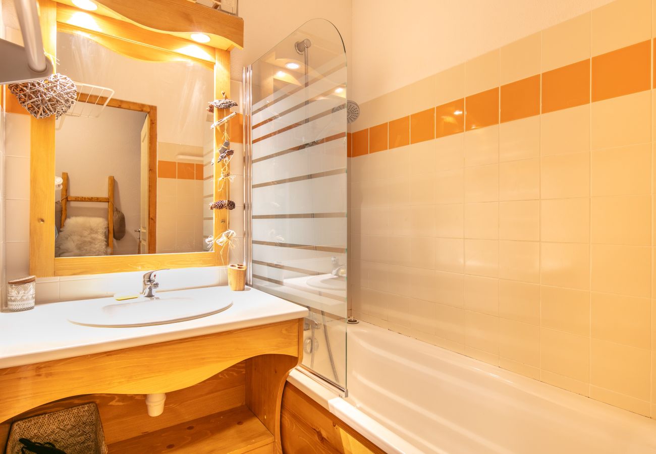 Studio in Chamrousse - Studio apartment in the mountains - sleeps 4
