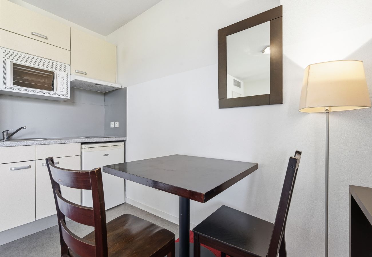Studio in Grasse - Bright studio view mountain view - 2 people 