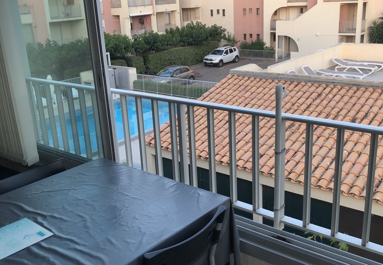 Apartment in Agde - Apartment in Cap d'Agde, with a pool and parking